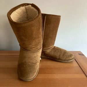 Bearpaw suede boots